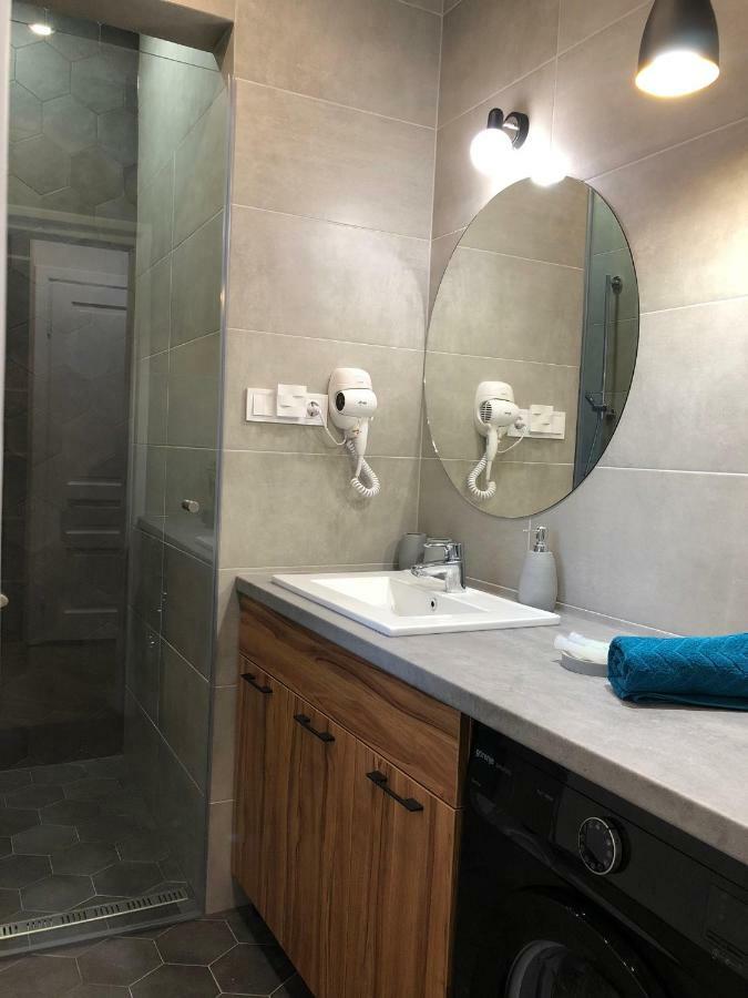 Goodmood Apartment Debrecen Esterno foto